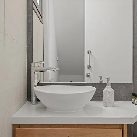 Villa Serenity Waves 16