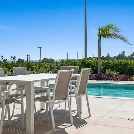 Serenity Waves 16 *