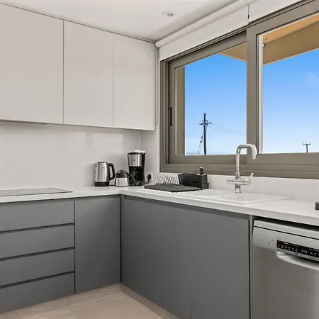 Villa Serenity Waves 16 *