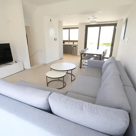 Serenity Waves 16 * Larnaca