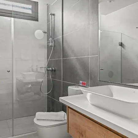 Serenity Waves 16 Вилла